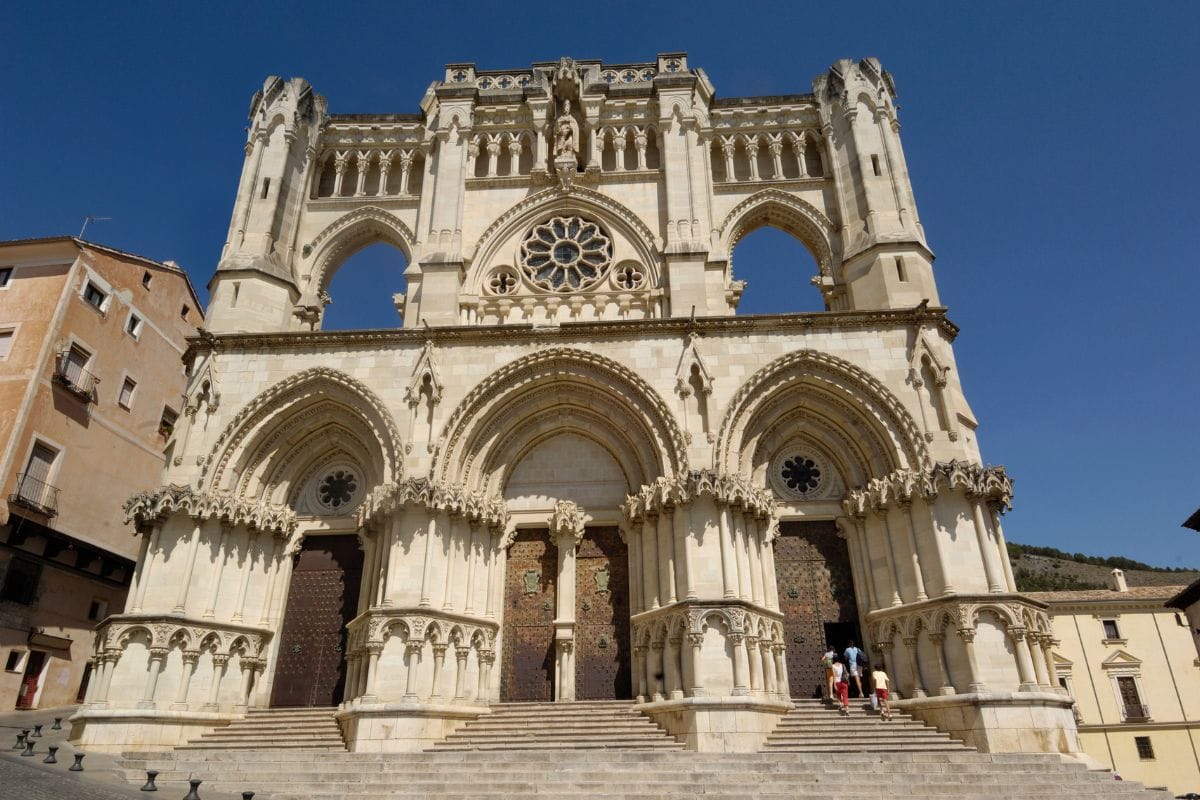 Visit Cuenca in One Day